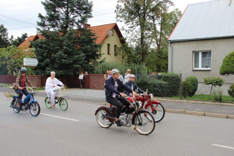 Kliknij aby zobaczy peny rozmiar