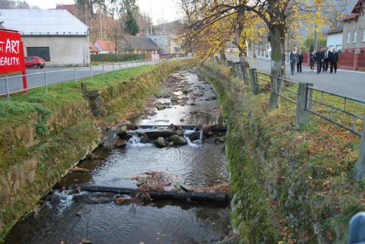 Kliknij aby zobaczy peny rozmiar